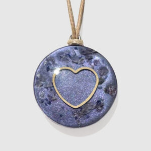 Orgonitanhänger „Herz“, Farbe lila, goldenes Herz